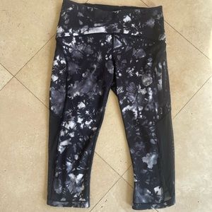Lululemon half leg leggings